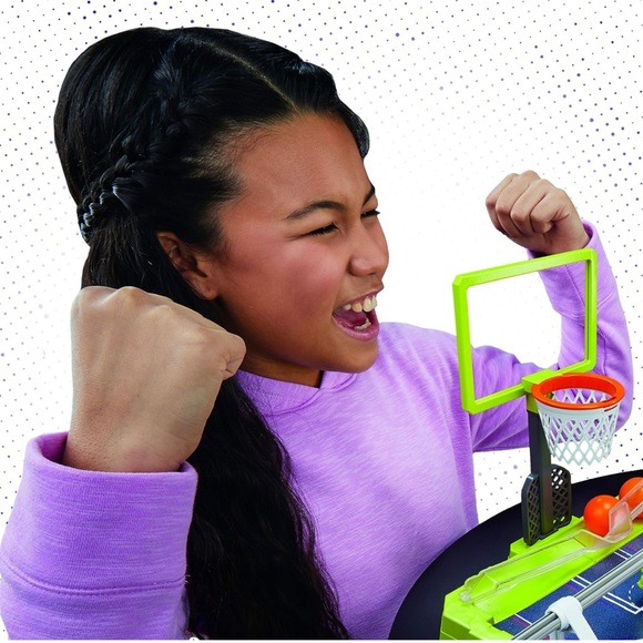 Foosketball - Picture 6 of 6